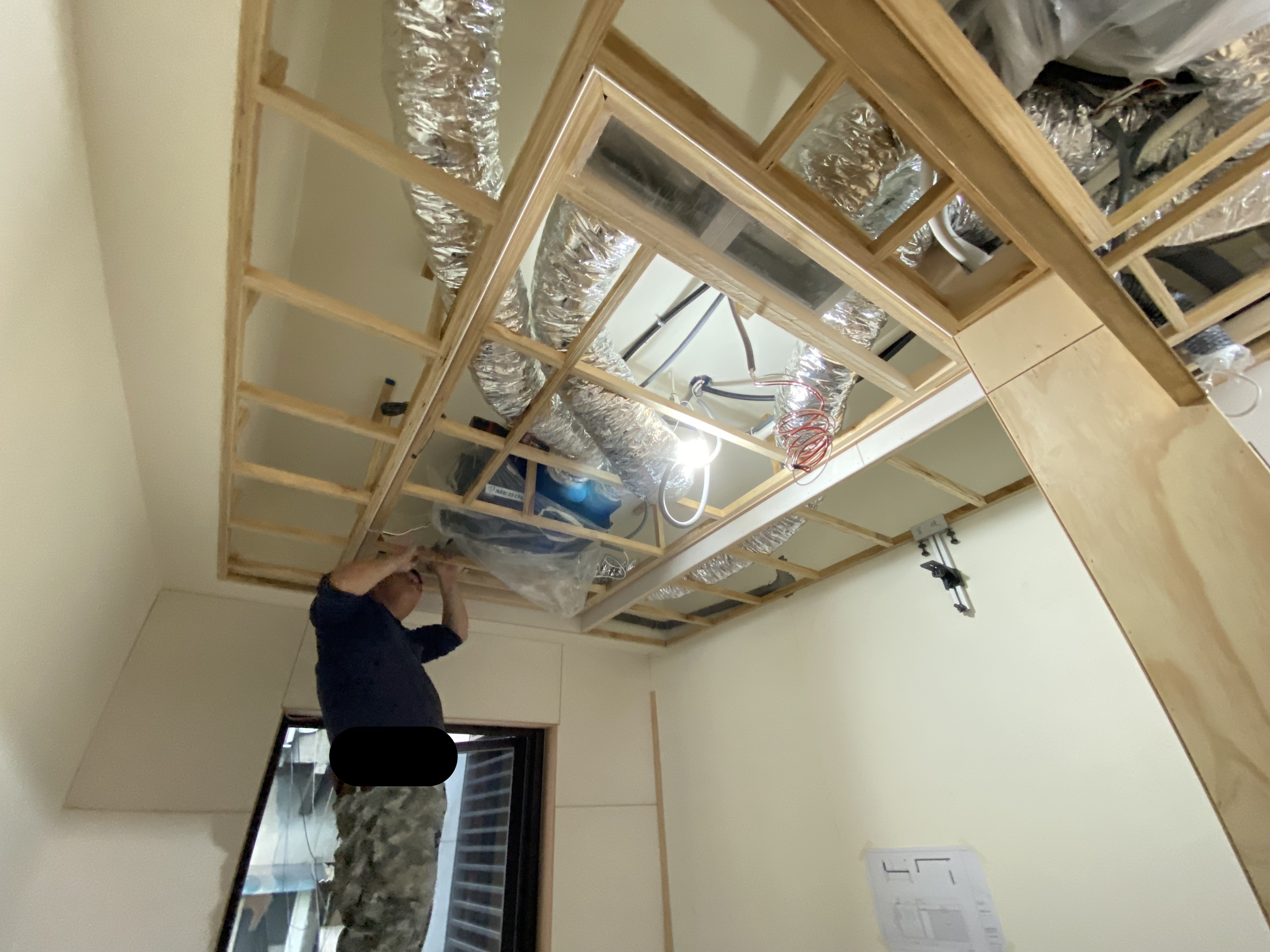 全熱交換器與吊隱式除濕機